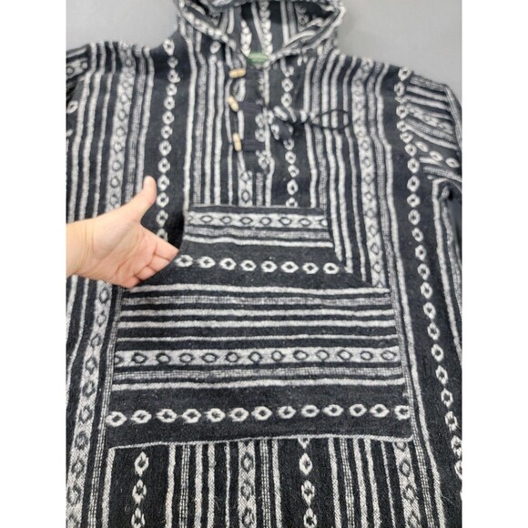 Kathmandu Imports Hoodie Mens XL Black Gray Striped Baja Woven Pullover Toggle - Picture 5 of 10